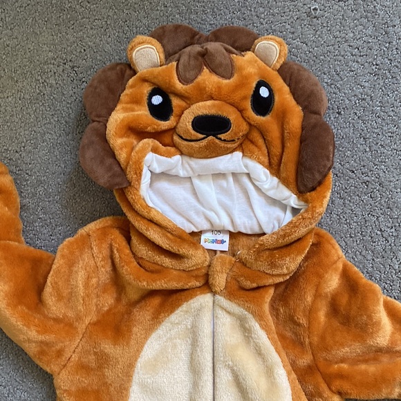 12-18 month Baby Lion Costume - Picture 3 of 5
